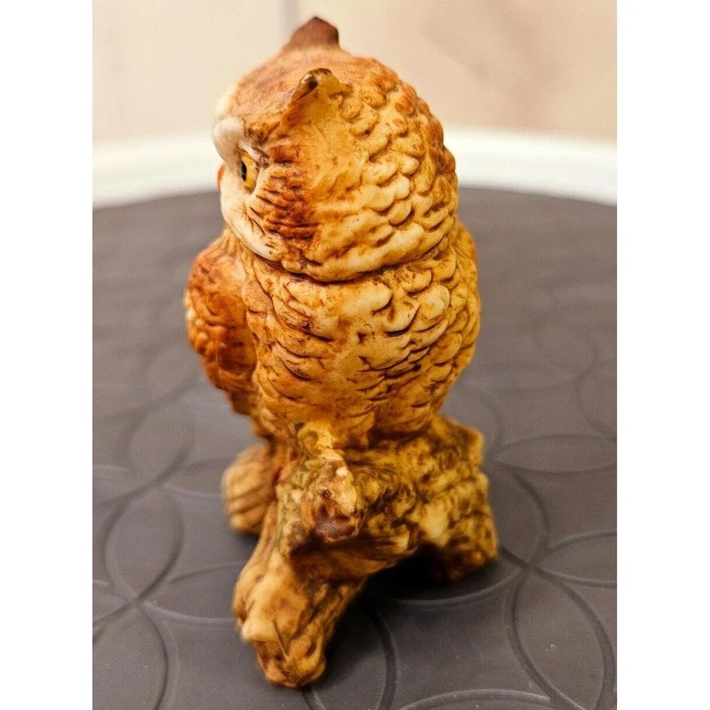 *Vintage Napcoware Porcelain Horned Owl on‎ Log Figurine Brown 2 3/4